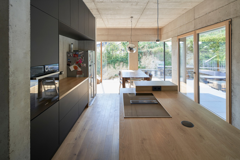Press kit | 5110-01 - Press release | Röhrig House - Studio Hertweck - Residential Architecture - Kitchen - Photo credit: Bildpark / Veit Landwehr