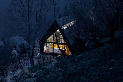 Press kit | 997-01 - Press release | House at the Pyrenees - Cadaval & Solà-Morales - Residential Architecture - Photo credit: Santiago Garcés