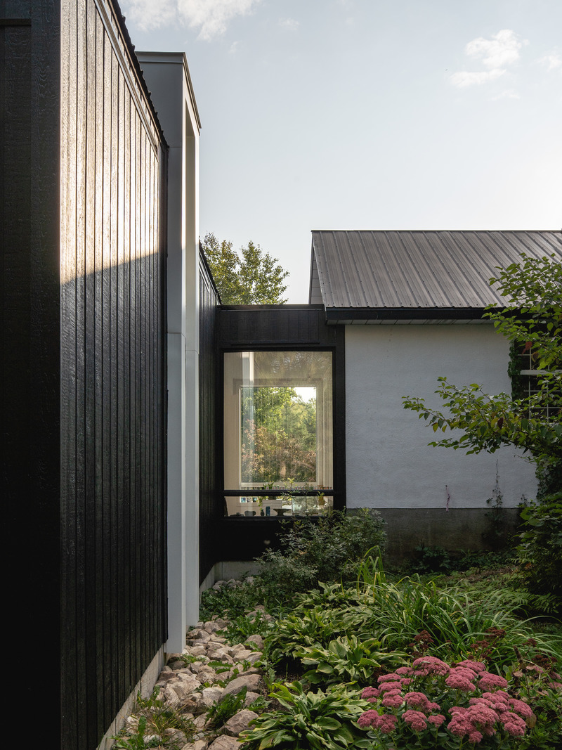 Press kit | 1678-07 - Press release | BLACKWOOD Studio - Atelier BOOM-TOWN - Commercial Architecture - Photo credit: Raphaël Thibodeau