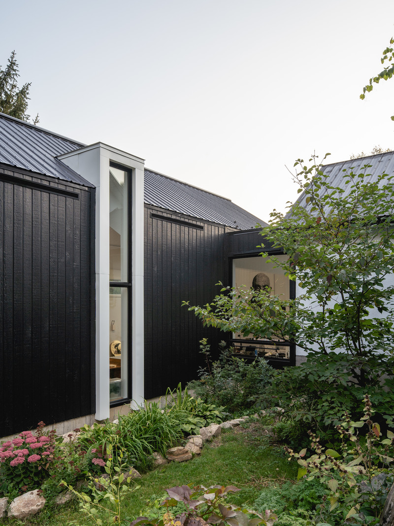 Press kit | 1678-07 - Press release | BLACKWOOD Studio - Atelier BOOM-TOWN - Commercial Architecture - Photo credit: Raphaël Thibodeau