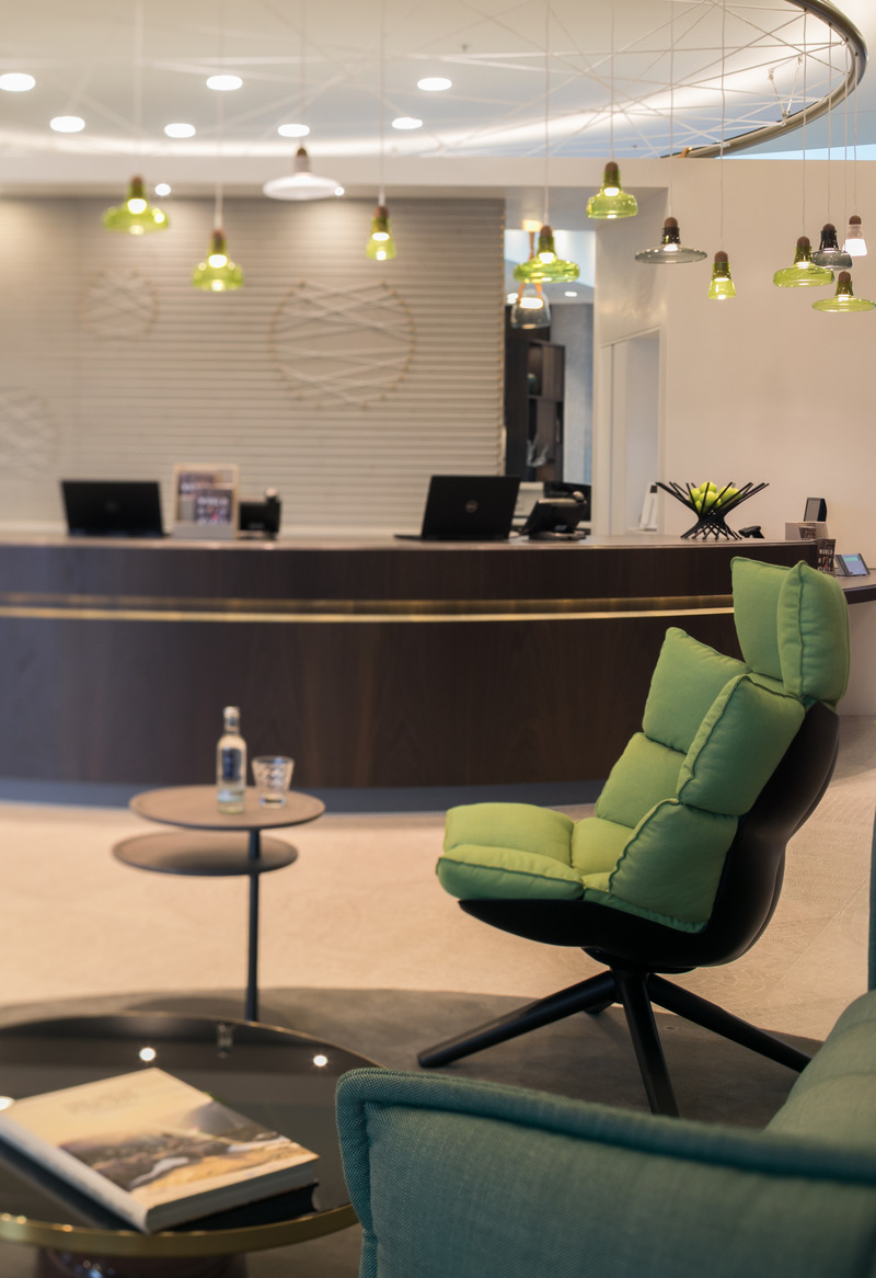 Press kit | 1177-06 - Press release | Hyatt Place Frankfurt Airport - Ceramiche Refin - Commercial Interior Design - Photo credit: Simone Ahlers