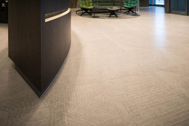 Press kit | 1177-06 - Press release | Hyatt Place Frankfurt Airport - Ceramiche Refin - Commercial Interior Design - Photo credit: Simone Ahlers