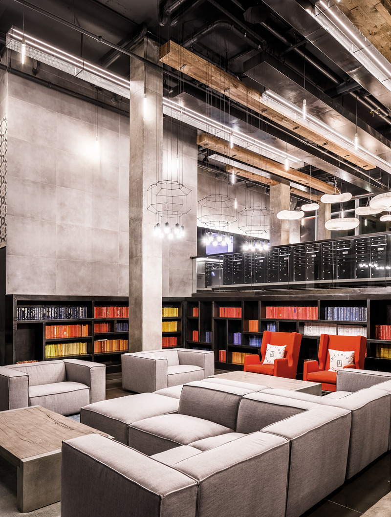 Press kit | 1177-09 - Press release | Rheingold Bushwick - Ceramiche Refin - Residential Interior Design - Main Lobby - Lower Lounge - Photo credit: Yossi Goldeberger