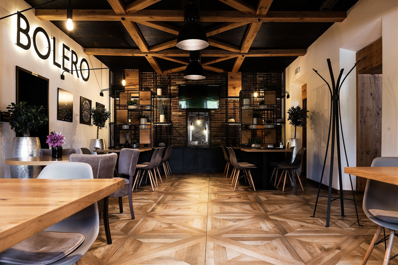 Press kit | 1177-08 - Press release | Bolero Restaurant - Ceramiche Refin - Commercial Interior Design - Photo credit: Nina Premk