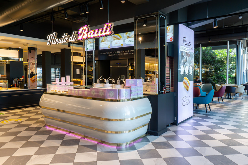 Press kit | 1177-10 - Press release | Bauli on the Motorway - Ceramiche Refin - Commercial Interior Design - Photo credit: Enrico Terenziani
