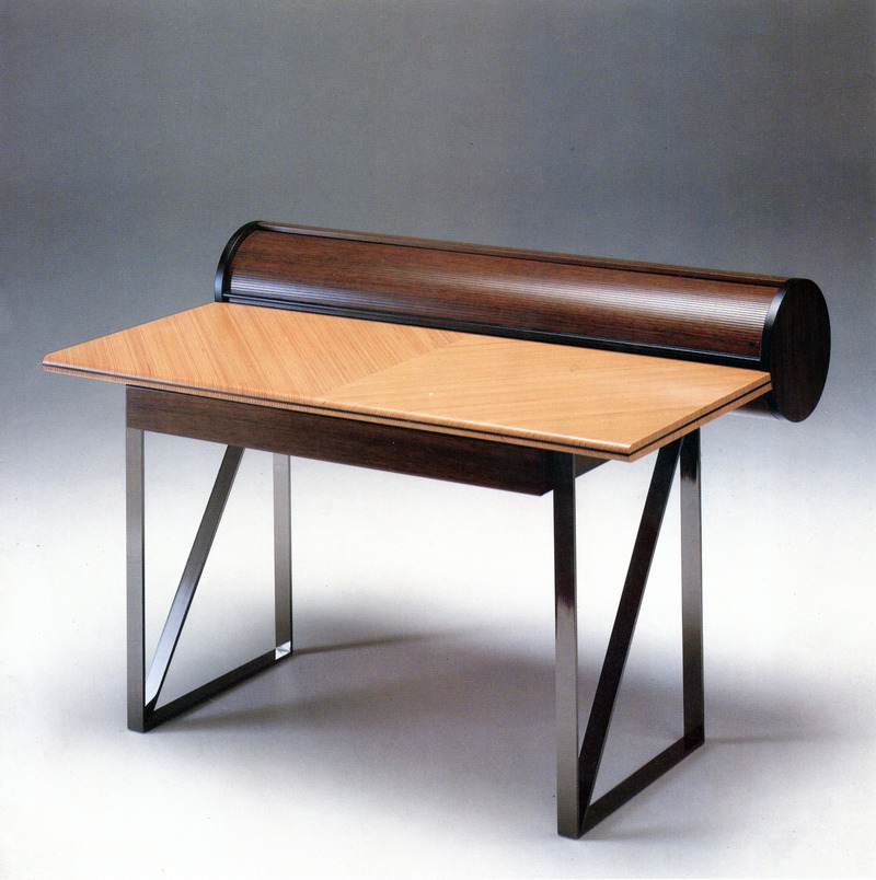 Dossier de presse | 5545-01 - Communiqué de presse | Inaugural Sino-Europe Invitational Architectural Exhibition 2020-2021 (Shanghai) - Sino-Europe Architectural Center (SEAMC) - Évènement + Exposition - Writing desk, Gaffuri Arredamenti (1980),Giulio Moscatelli, Carlo Moscatelli  - Crédit photo : Gaffuri Arredamenti