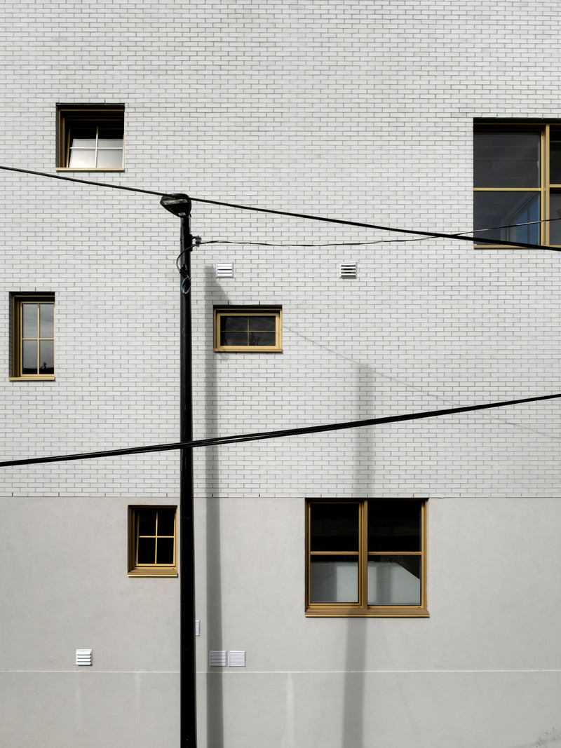 Dossier de presse | 1010-12 - Communiqué de presse | NMBHD, 1 plex 3 nez - Studio Jean Verville architectes - Architecture résidentielle - Crédit photo : <p>Felix Michaud + </p><p>studio Jean Verville architectes</p>