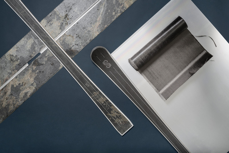 Dossier de presse | 1119-06 - Communiqué de presse | Skis d'exception de très haute qualité fabriqués en France - Sillage skis - Produit - Sillage / Le Carbone &amp; L'Ardoise - Crédit photo : Thomas Lang