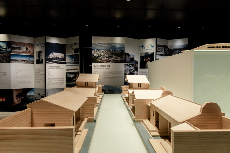 Dossier de presse | 5545-01 - Communiqué de presse | Inaugural Sino-Europe Invitational Architectural Exhibition 2020-2021 (Shanghai) - Sino-Europe Architectural Center (SEAMC) - Évènement + Exposition - Model of Xiaoyue pavilion by Atelier Untitled Architects - Crédit photo : Roca Shanghai Gallery