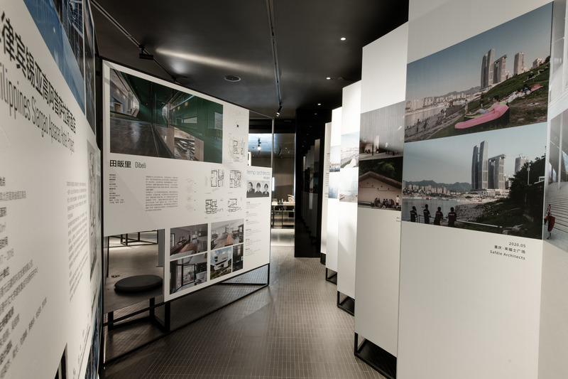 Dossier de presse | 5545-01 - Communiqué de presse | Inaugural Sino-Europe Invitational Architectural Exhibition 2020-2021 (Shanghai) - Sino-Europe Architectural Center (SEAMC) - Évènement + Exposition - Photography and project display shelves - Crédit photo : Roca Shanghai Gallery