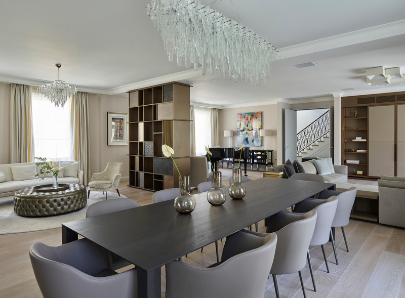 Press kit | 2147-03 - Press release | KNOF Design Creates a Unified Kensington Townhouse - KNOF design - Residential Interior Design - OPEN DINING AREA - Photo credit: DAVID CLEVELAND