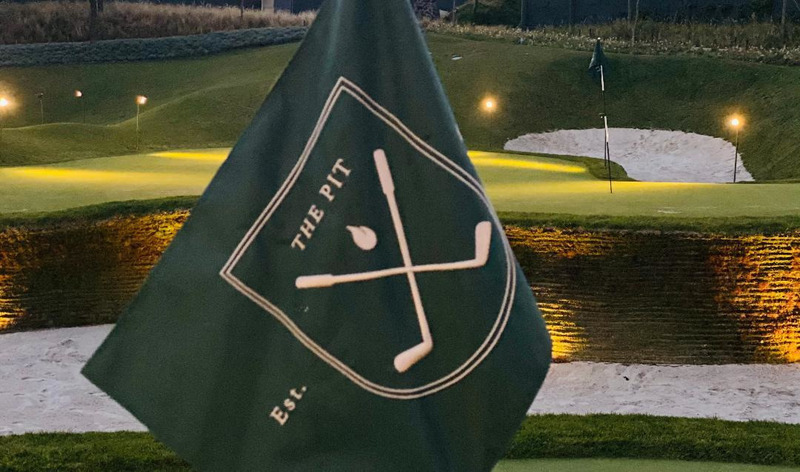 Dossier de presse | 5512-01 - Communiqué de presse | Pizá Golf’s Private Collection Offers State-of-the-Art Golf Practice Facilities with Wellness and Togetherness - Pizá Golf - Architecture de paysage -  The Pit Welcomes Play <br>  - Crédit photo : Agustin Piza <br>