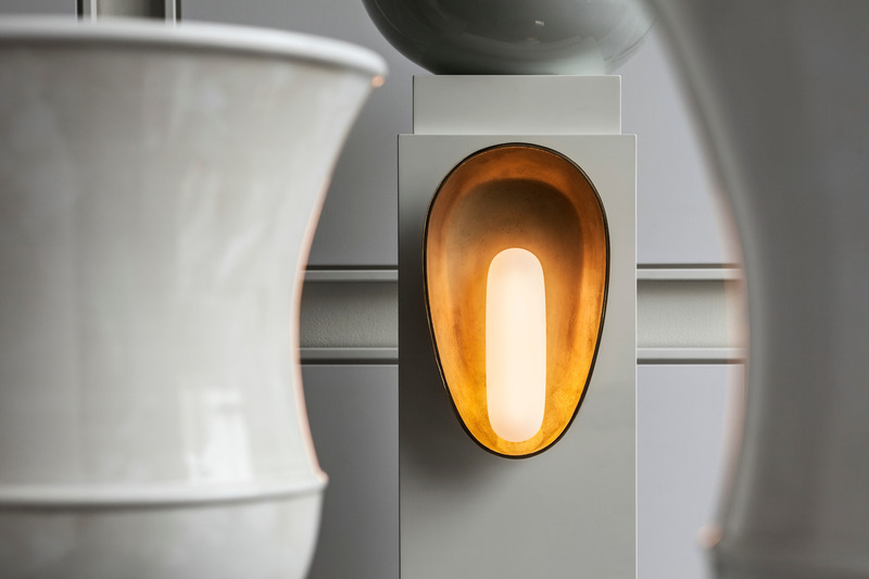 Dossier de presse | 3701-02 - Communiqué de presse | Powell & Bonnell Launches 6 New Products - Powell & Bonnell - Design d’intérieur résidentiel -  Mother Mary Sconce_Powell &amp; Bonnell_Designed by Jake Oliveira  - Crédit photo : Margaret Mulligan