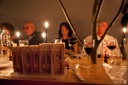 Press kit | 962-01 - Press release | The fantasies of Charles, his table and his guests - Charles Kaisin - Product - 5ème mets - Livres et A.Gides - Photo credit: Marie-Françoise Plissart