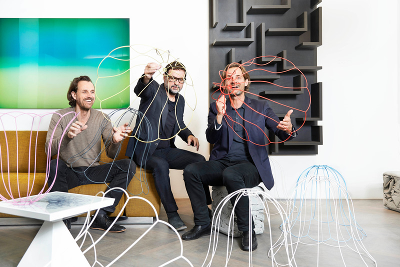 Dossier de presse | 5356-01 - Communiqué de presse | Weinmanufaktur Clemens Strobl - destilat design studio - Design d’intérieur commercial - destilat team: Harald Hatschenberger, Thomas Neuber, Henning Weimer - Crédit photo : Joachim Haslinger