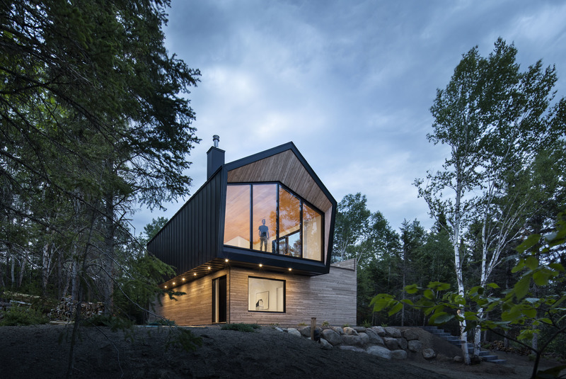 Press kit | 769-04 - Press release | Le Littoral - Architecture49 - Residential Architecture - Front view - Photo credit: Stéphane Brügger