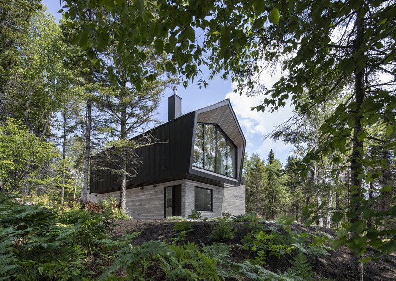 Press kit | 769-04 - Press release | Le Littoral - Architecture49 - Residential Architecture - Side view - Photo credit: Stéphane Brügger