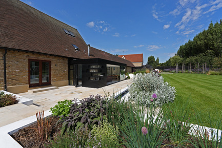Press kit | 984-01 - Press release | Dovecote Barn - Nicolas Tye Architects - Residential Architecture - Photo credit:  Nerida Howard