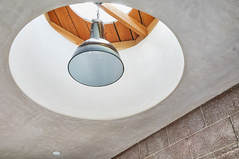 Dossier de presse | 4369-03 - Communiqué de presse | Lazy Eye - Wick Architecture and Design - Design d’intérieur commercial - Skylight / light detail - Crédit photo : Nicole LaMotte