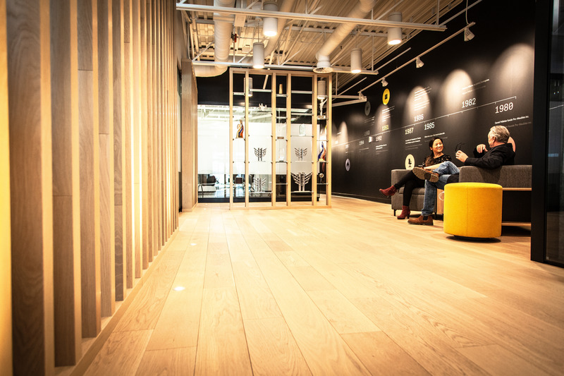 Dossier de presse | 1536-02 - Communiqué de presse | Artopex Granby – Maison mère - Luc Plante architecture + design - Architecture commerciale - Artopex Granby - Maison mère par Luc Plante architecture + design - Crédit photo : Francis Di Salvio / F6foto