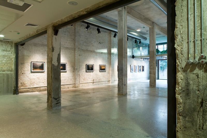 Dossier de presse | 5296-02 - Communiqué de presse | Contemporary Art Gallery - A. Lerman Architects Ltd. - Architecture commerciale - Crédit photo : Amit Geron