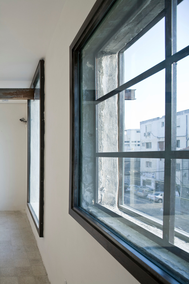 Dossier de presse | 5296-02 - Communiqué de presse | Contemporary Art Gallery - A. Lerman Architects Ltd. - Architecture commerciale - Crédit photo : Amit Geron