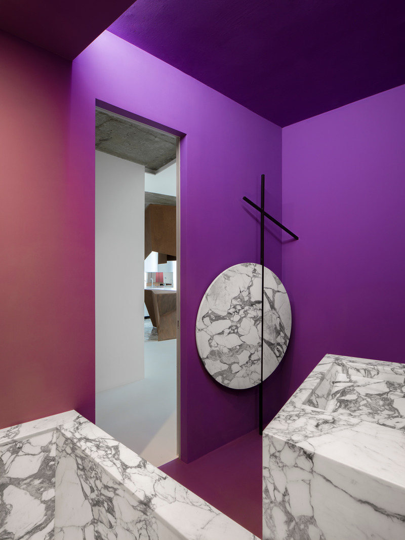 Press kit | 2247-07 - Press release | Golden Mile - Maxim Kashin Architects - Residential Interior Design - Photo credit: Dmitry Chebanenko