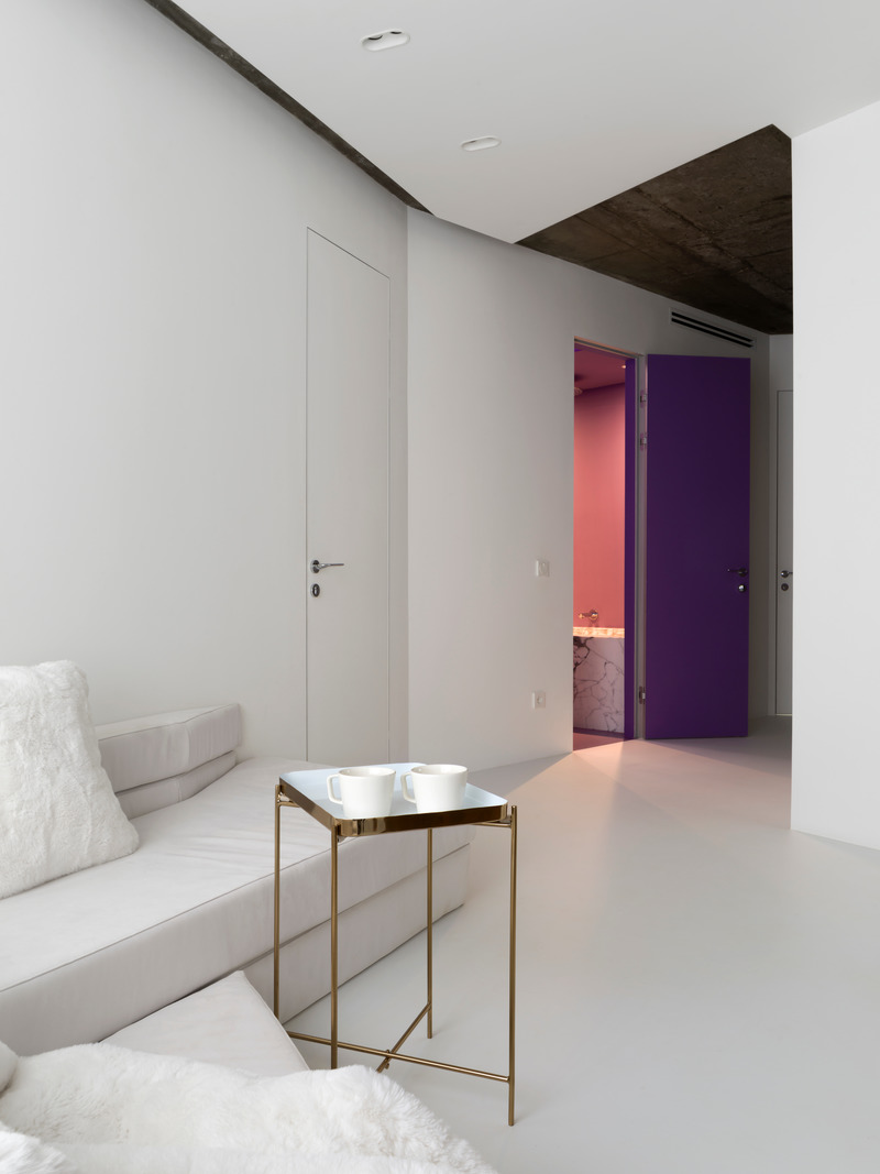 Press kit | 2247-07 - Press release | Golden Mile - Maxim Kashin Architects - Residential Interior Design - Photo credit: Dmitry Chebanenko