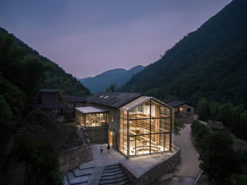 Press kit | 1071-09 - Press release | 9th Annual A+ Awards Spotlights Architecture for a Changing World - Architizer - Competition - Capsule Hotel in a Rural Library by Atelier TAO+C - Photo credit: Su Sheng Liang