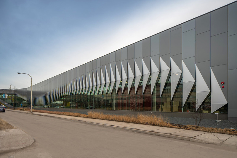 Dossier de presse | 2329-02 - Communiqué de presse | Daley College Manufacturing, Technology & Engineering Center - JGMA - Architecture institutionnelle - Daley College MTEC_ North Elevation - Crédit photo : Tom Rossiter