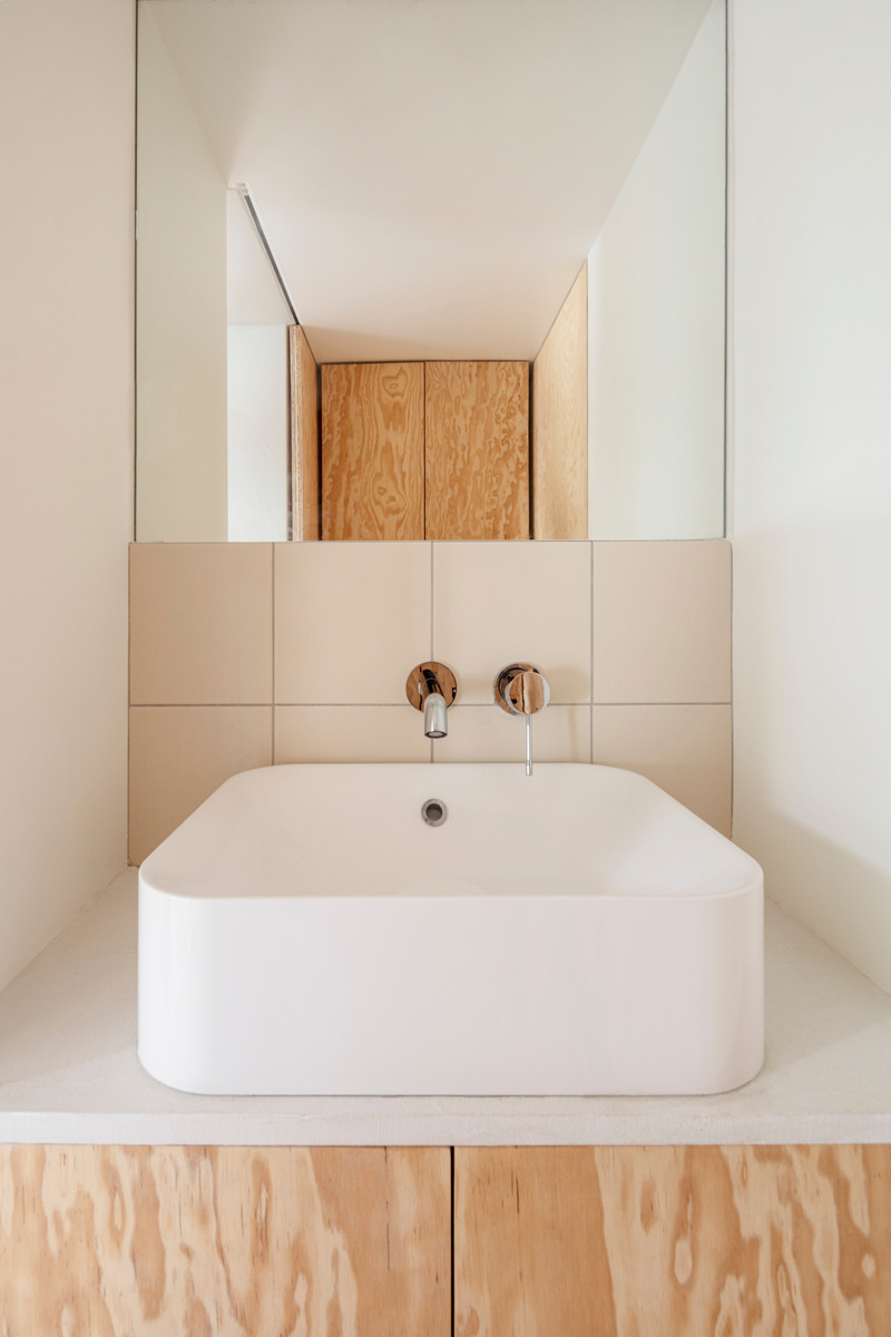 Press kit | 5597-01 - Press release | Michelet - l'atelier, Nomadic Architecture Studio - Residential Architecture - Photo credit: Tim Van de Velde