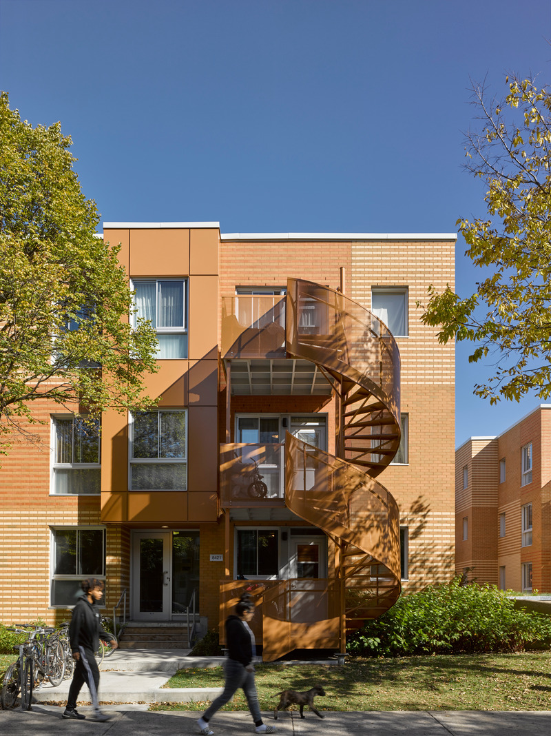 Press kit | 558-05 - Press release | Les Habitations Saint-Michel Nord: a luminous new identity - Saia Barbarese Topouzanov Architectes - Residential Architecture - Photo credit: James Brittain