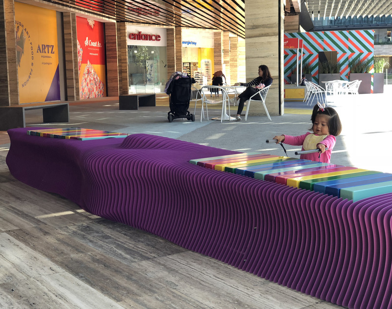 Dossier de presse | 5595-01 - Communiqué de presse | A Design Studio Showcasing the Value of Play - The Urban Conga - Art -  Project 5: These customizable musical benches can be seen in a variety of locations around the United States as well as in Mexico City, Mexico as seen above.   - Crédit photo : The Urban Conga