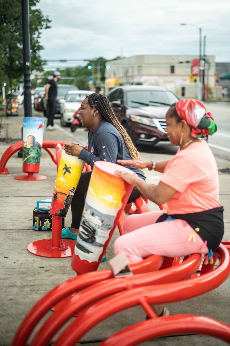 Dossier de presse | 5595-01 - Communiqué de presse | A Design Studio Showcasing the Value of Play - The Urban Conga - Art -  Project 3: Entangled was designed through a series of participatory design workshops with the Little Haiti community in Miami, FL.   - Crédit photo : Christopher Brickman
