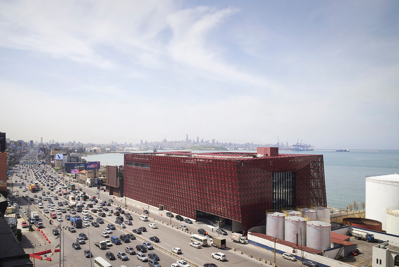 Dossier de presse | 2325-01 - Communiqué de presse | Studio Julien Lanoo Named ‘World’s Best Photography Studio’ at the 2021 Architizer A+Firm Awards - Studio Julien Lanoo - Architecture commerciale - Aïshti Foundation by David Adjaye, Beirut, Lebanon - Crédit photo : Julien Lanoo