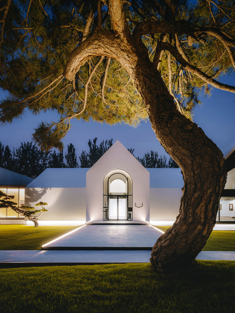 Press kit | 3531-03 - Press release | Song Art Museum - Vermilion Zhou Design Group - Institutional Architecture - Photo credit: Jonathan Leijonhufvud
