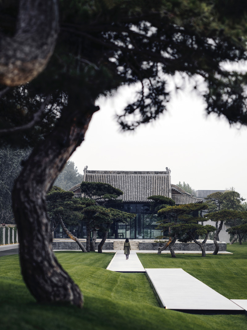 Press kit | 3531-03 - Press release | Song Art Museum - Vermilion Zhou Design Group - Institutional Architecture - Photo credit: Jonathan Leijonhufvud