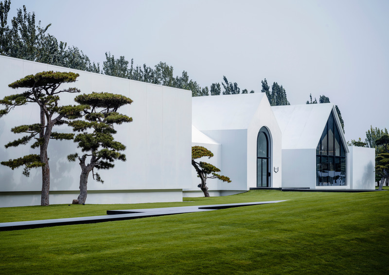 Press kit | 3531-03 - Press release | Song Art Museum - Vermilion Zhou Design Group - Institutional Architecture - Photo credit: Jonathan Leijonhufvud