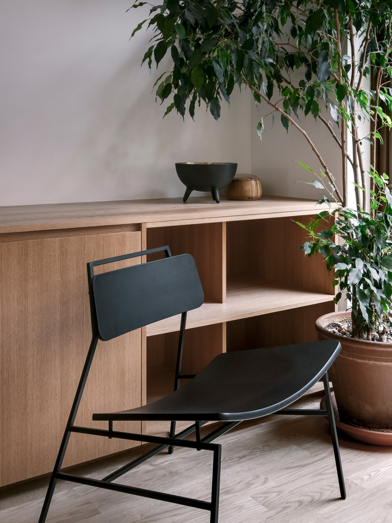 Press kit | 1075-07 - Press release | Phénix House: Appareil Architecture is Inspired by the Mixing of Cultures to Renovate a Montreal House - APPAREIL architecture - Residential Architecture - Photo credit: Félix Michaud