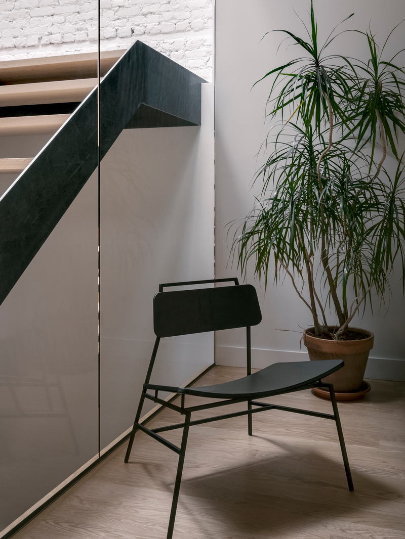 Press kit | 1075-07 - Press release | Phénix House: Appareil Architecture is Inspired by the Mixing of Cultures to Renovate a Montreal House - APPAREIL architecture - Residential Architecture - Photo credit: Félix Michaud