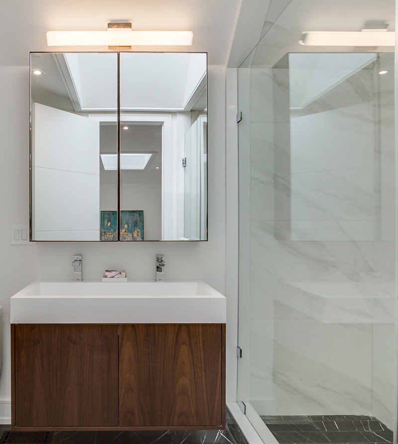 Dossier de presse | 2182-04 - Communiqué de presse | Blanche Chapel House - Alva Roy Architects - Architecture résidentielle - Bathroom - Crédit photo : Alex Karmov