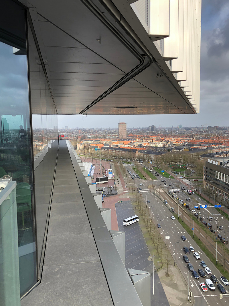 Press kit | 1177-12 - Press release | The Italian Style of Ceramiche Refin Conquers Amsterdam - Ceramiche Refin - Commercial Architecture - Photo credit: Egbert Deboer