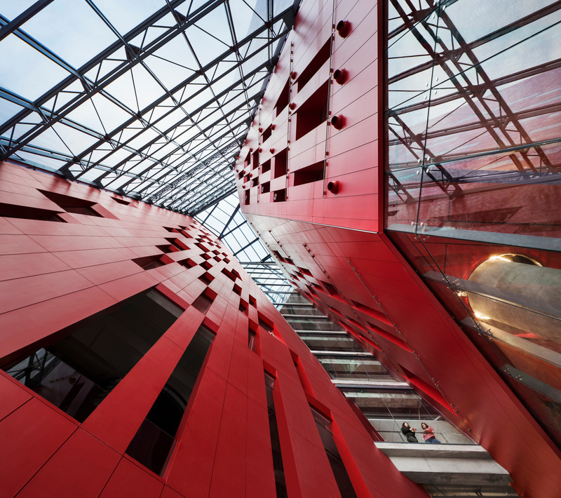 Press kit | 952-30 - Press release | Îlot Balmoral Energizes Montreal’s Creative Economy as a New Addition to Downtown Skyline - Provencher_Roy - Commercial Architecture - Photo credit: Stéphane Brügger