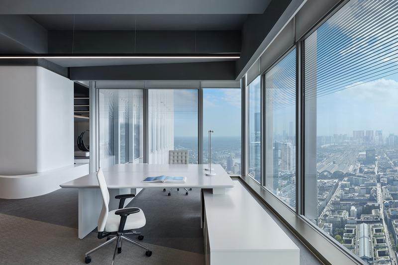 Dossier de presse | 4788-01 - Communiqué de presse | Shenzhen Prince Plaza Exhibition Center - Yuqiang & Partners - Design d’intérieur commercial - Director’s Office - Crédit photo : Shawn