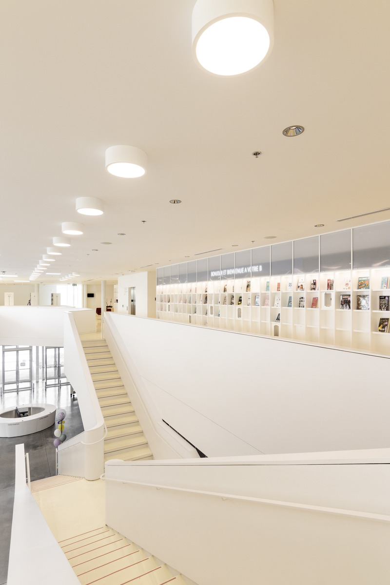 Dossier de presse | 721-12 - Communiqué de presse | Bibliothèque de Pierrefonds - Chevalier Morales / DMA architectes en consortium - Architecture institutionnelle - Crédit photo : Chevalier Morales