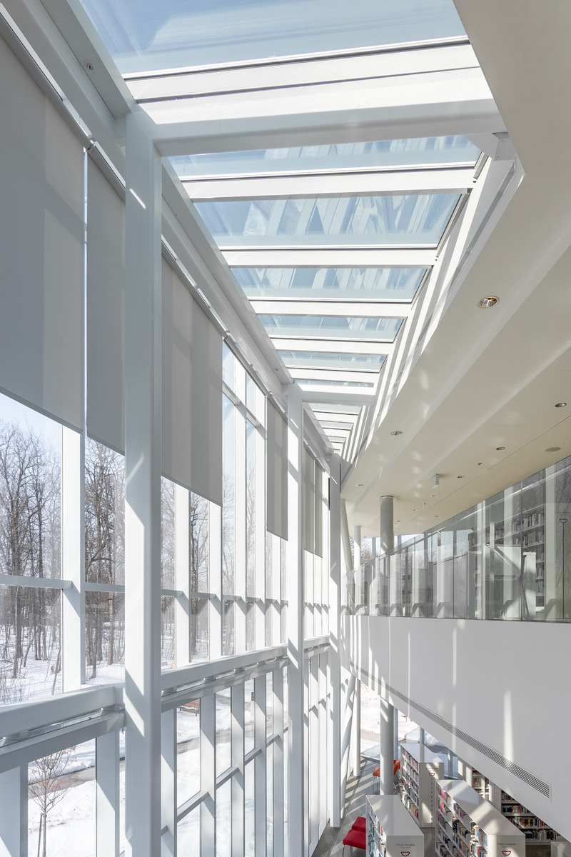 Dossier de presse | 721-12 - Communiqué de presse | Bibliothèque de Pierrefonds - Chevalier Morales / DMA architectes en consortium - Architecture institutionnelle - Crédit photo : Chevalier Morales