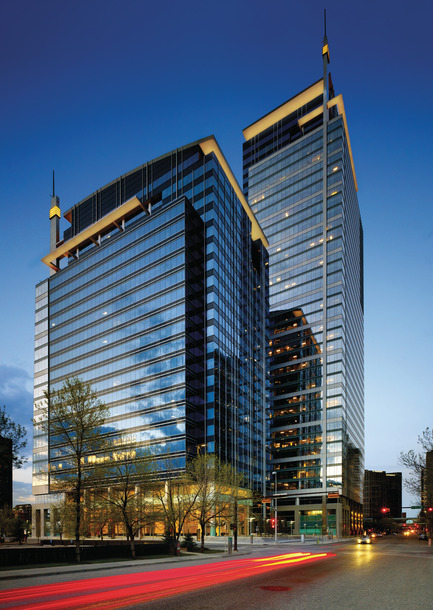 Dossier de presse | 787-05 - Communiqué de presse | Centennial Place - WZMH Architects - Architecture commerciale - Crédit photo : Tom Arban