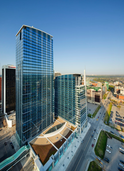 Dossier de presse | 787-05 - Communiqué de presse | Centennial Place - WZMH Architects - Architecture commerciale - Crédit photo : Tom Arban