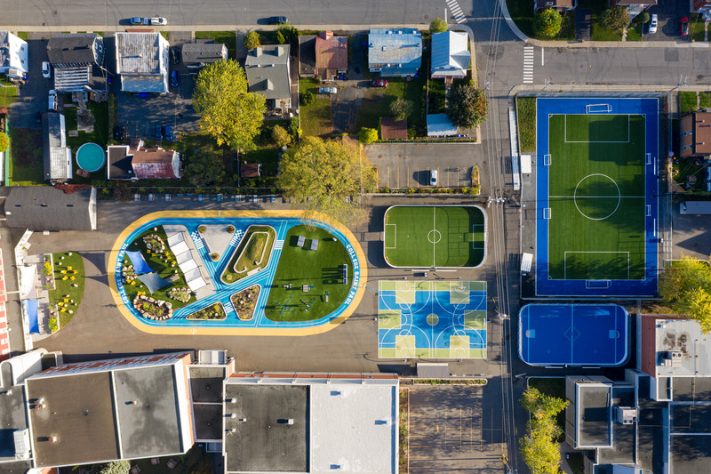 Press kit | 1299-06 - Press release | Collège Saint-Paul: Bringing the Indoor Outdoors - Taktik design - Institutional Architecture - <pre>Bird's eye view of the project</pre> - Photo credit: Maxime Brouillet