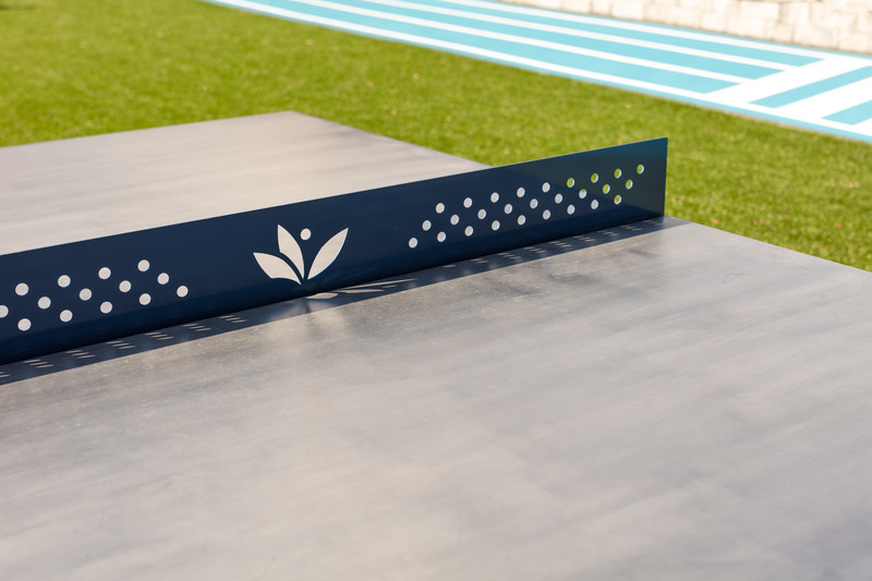 Press kit | 1299-06 - Press release | Collège Saint-Paul: Bringing the Indoor Outdoors - Taktik design - Institutional Architecture - Ping Pong table - Photo credit: Maxime Brouillet